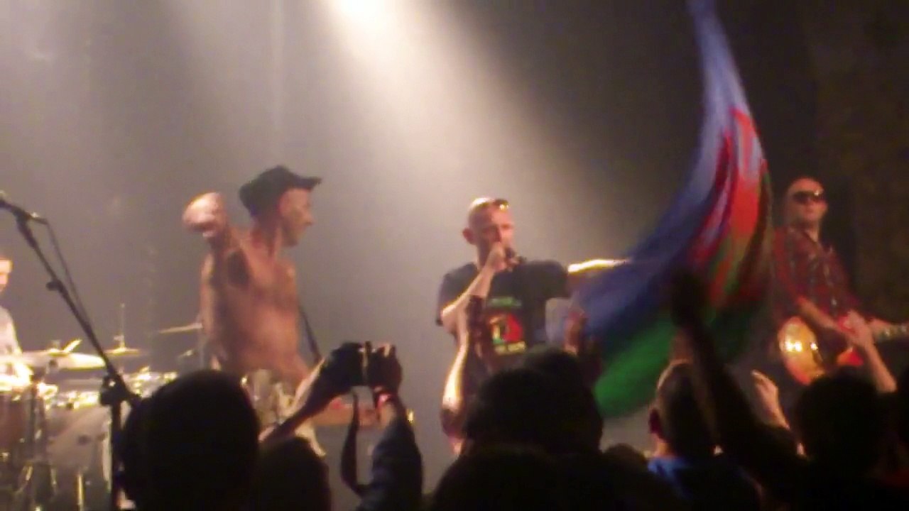 Oaistar - The ballad of LUX B and GARI (live) 2014