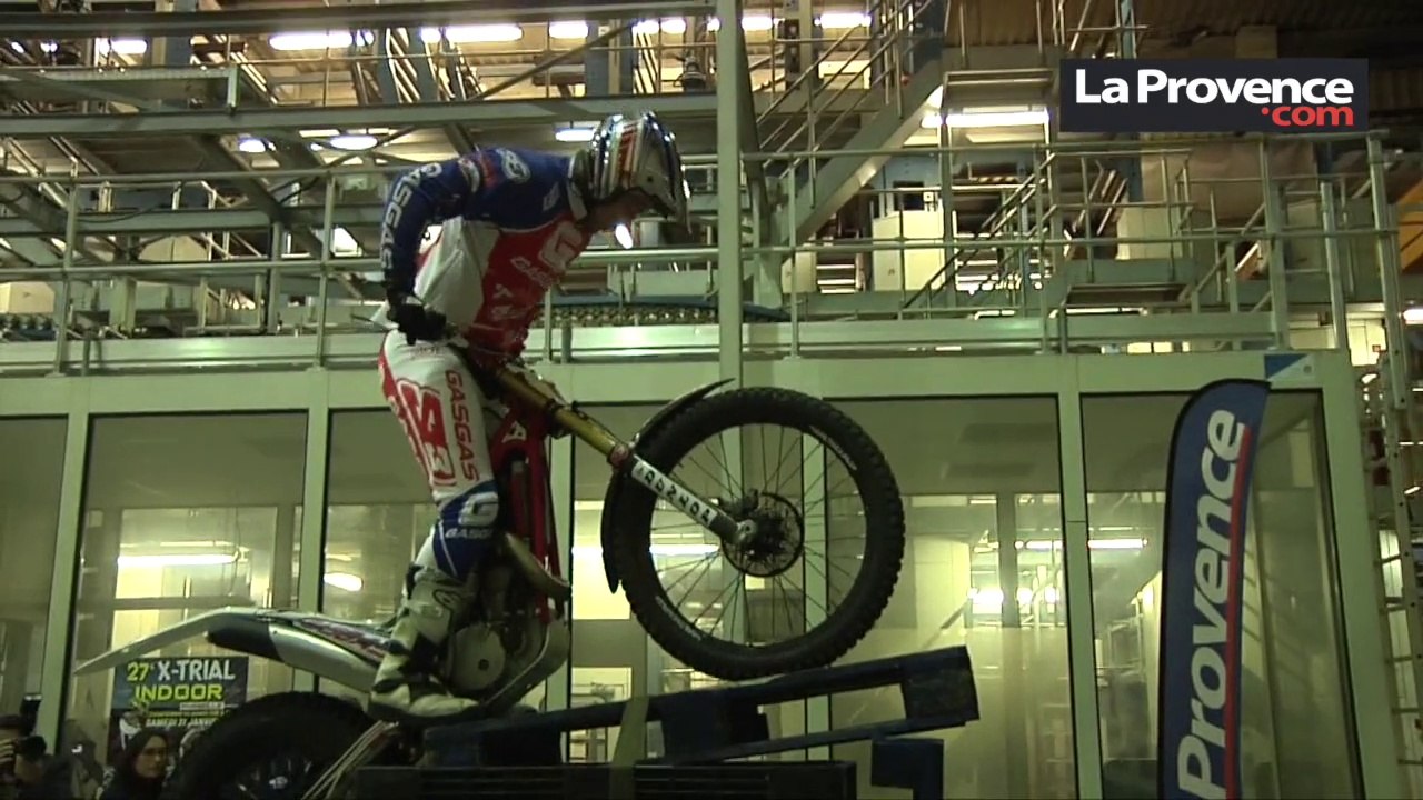 Moto : les pilotes du trial indoor de Marseille grimpent à La Provence !