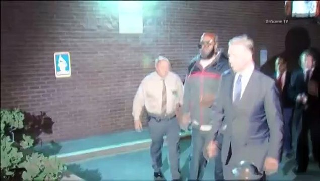 Le producteur de rap Suge Knight arrêté pour meurtre