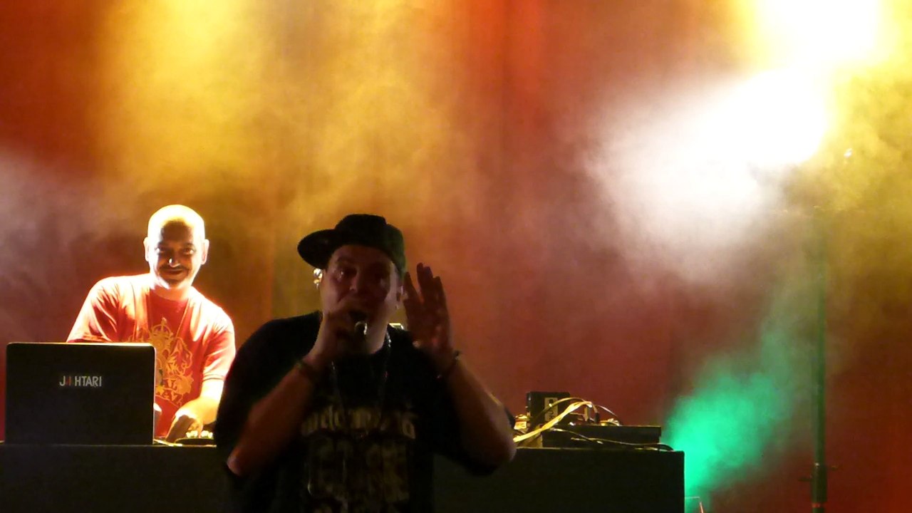 lord bitum backed by dj kafra au portail coucou fonds babylon (live)