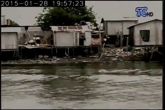 Guayaquil: desalojarán a familias asentadas sobre el estero salado