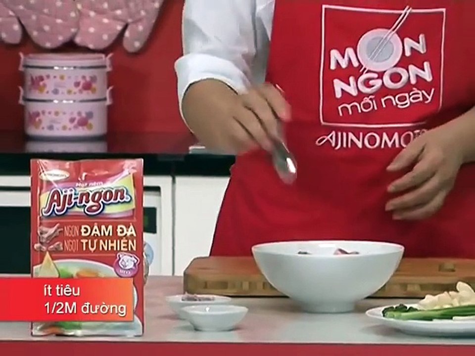Thịt kho củ kiệu