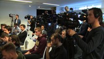 Van Praag announces FIFA presidency plans