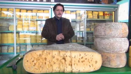 Kars Kaşarı Yanmaz"