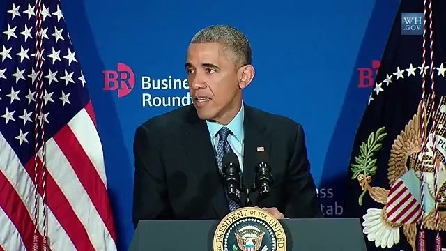 Barack Obama Singing Uptown Funk by Mark Ronson (ft. Bruno Mars)