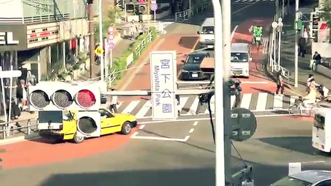 Avril Lavigne - Behind the Scenes of Hello Kitty - Part 3