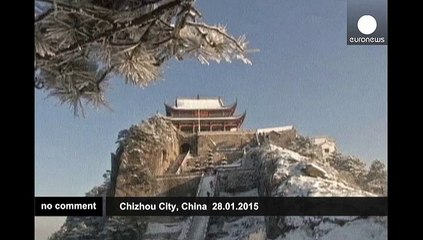 Icy weather in east China creates stunning frozen landscapes