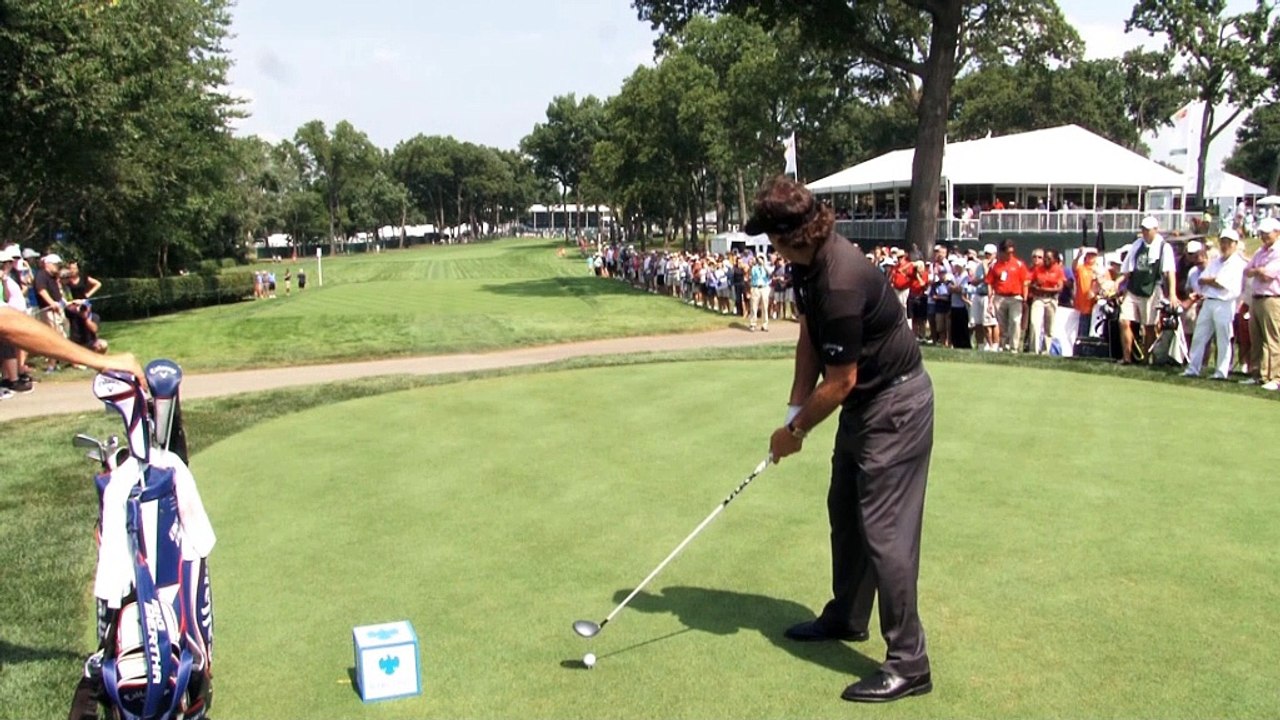 PGA Tour: Feeling the energy of the Super Bowl - Mickleson