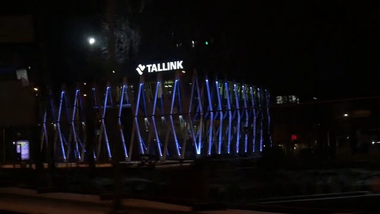 SNEAKY SNAILS - ÜKS ÕHTU TALLINNA LUMEPARGIS