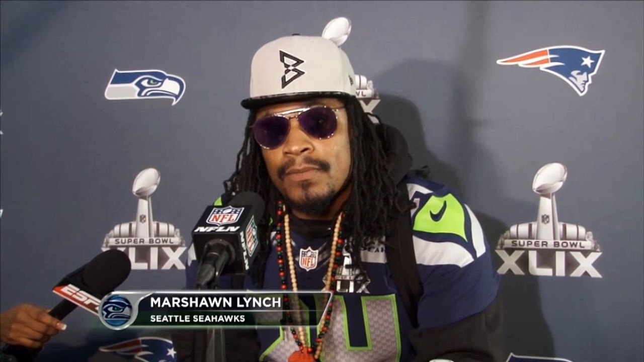 Irrer PK-Auftritt! Lynch mit Dauerschleife