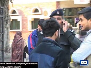 Dunya News - Lahore: Student get injured by fire in school washroom