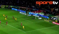 Meksika'yı ayağa kaldıran gol!