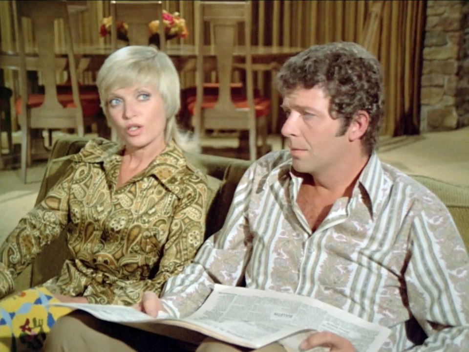 Snickers : The Brady Bunch