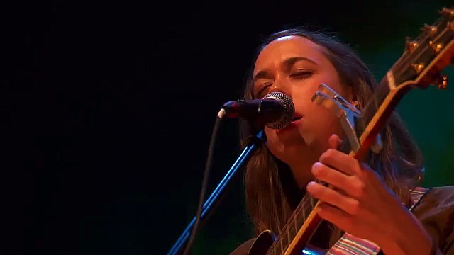 Sarah Jarosz - Build Me Up From Bones (Live at Celtic Connections 2015)