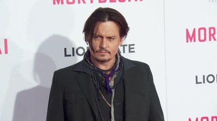 Se dice que Johnny Depp quiere cambiar de manager luego de su reciente fracaso