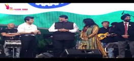 Sonu Nigam being Felicitated by Shri CM Devendra Fadnavis