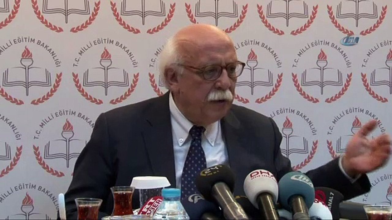 Bakandan yurt dışındaki okullarla ilgili açıklama