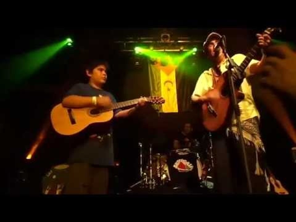 Manu Chao "El Desaparecido" con invitado especial : ALEX...El Rumbero de Bogatell !!!