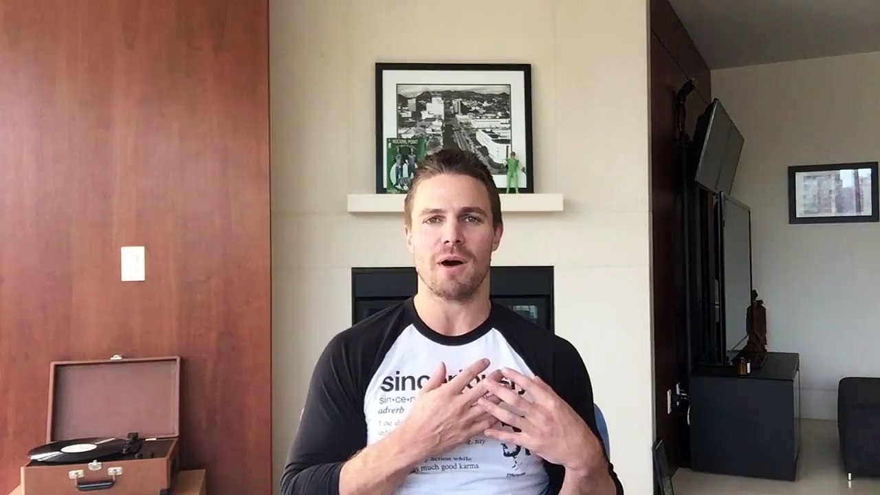 Stephen Amell - It's the last day. A thank you, from me to you.