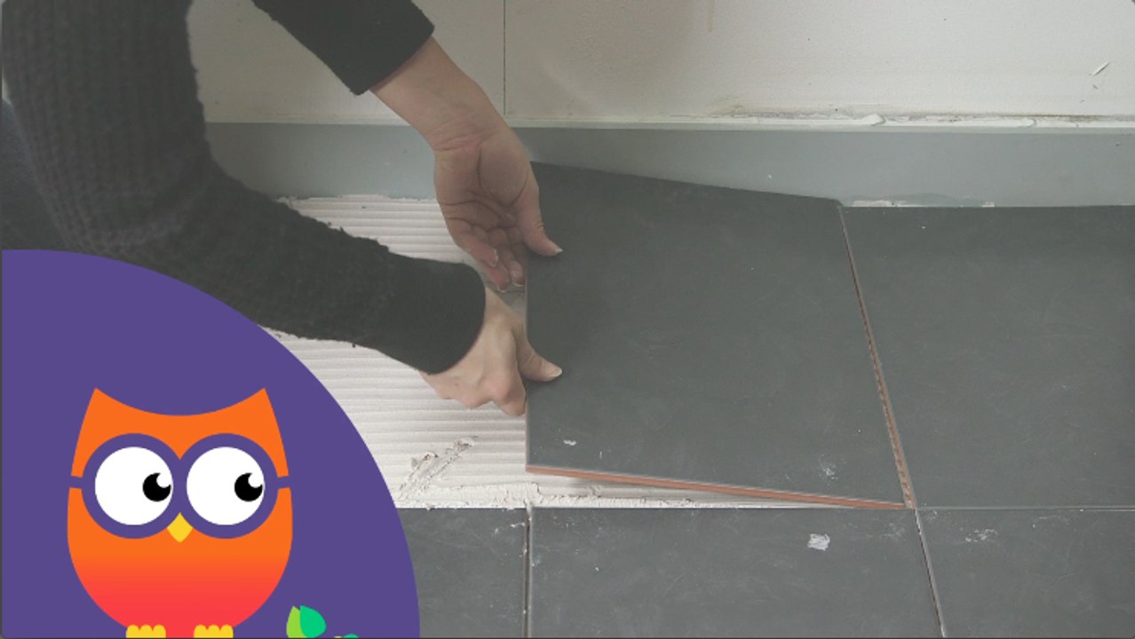 Comment poser du carrelage au sol (Ooreka.fr)