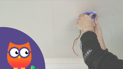 Comment poser une boîte DCL à encastrer (Ooreka.fr)