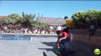 Amazing Ultimate Fail Compilation April 2014 Best of Fail Jumps Video