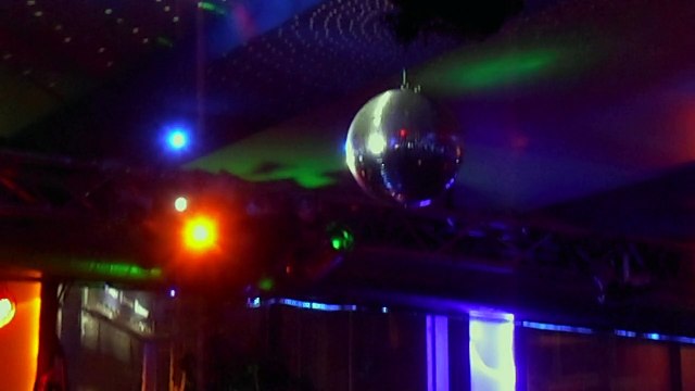 Sevgi Arslan = mavigul / Hollanda sahnesi