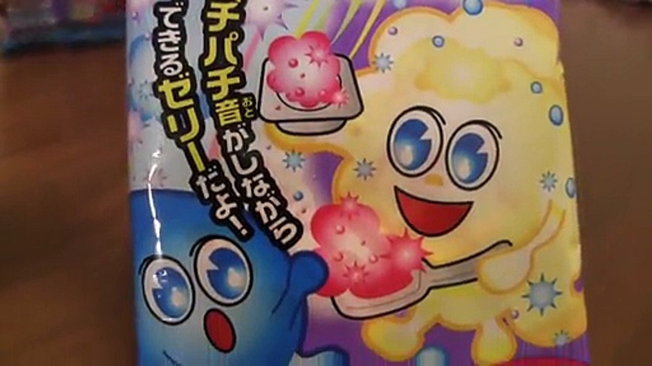 パチパチわたゼリー　cotton jelly candy