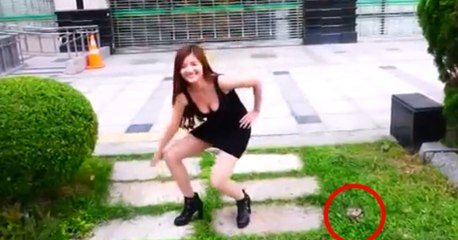 Dans Ederken Yanlışlıkla Kakaya Basan Hatun