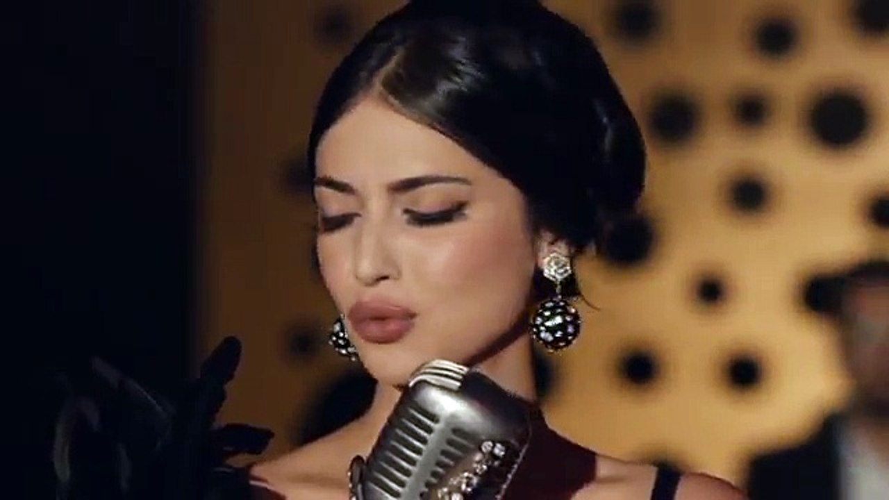 Karadayı 77.Bölüm _ Melike İpek Yalova - Elllerim böyle boşmu kalacaktı