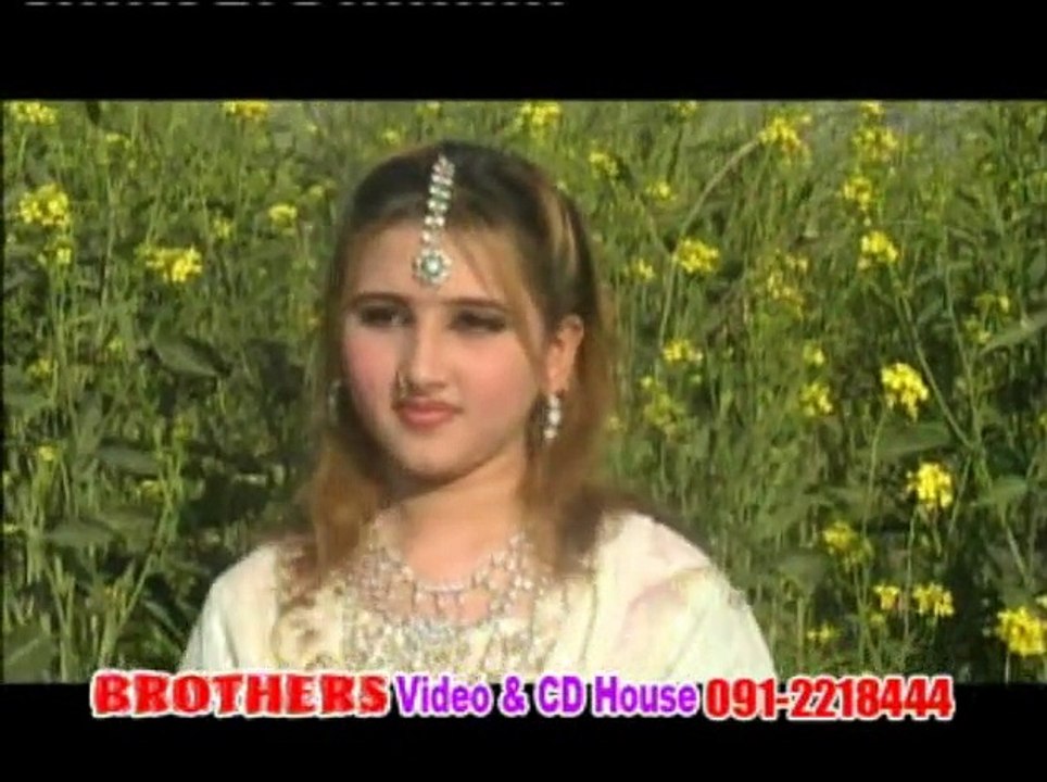 Brother Lovers Gift | Nan Ma Dorama Janana | Qarara Rasha | Pashto Hits Songs | Pashto World