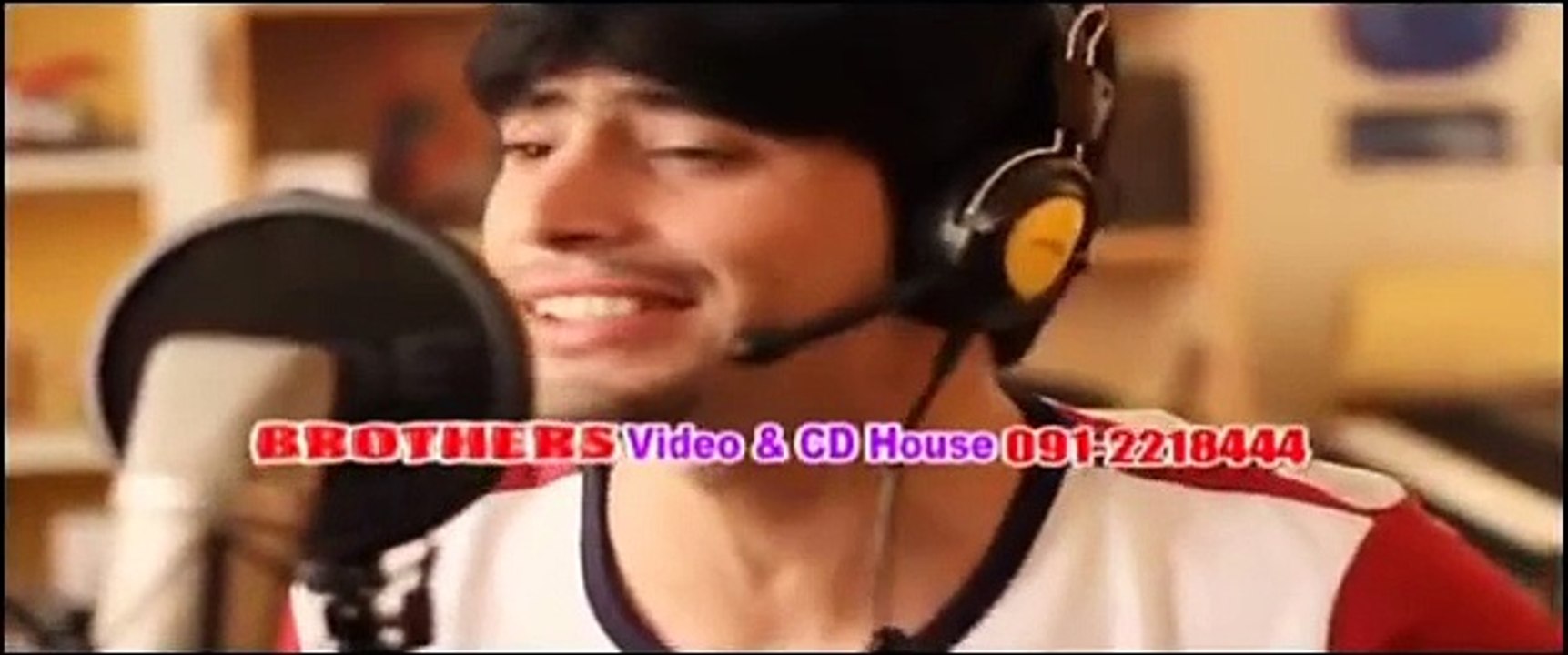 Sohan Shah New Pashto Song 2014 Licho De Kari Di Shrang Ye Alamona Khabra Wina - YouTube