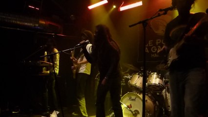 rootz underground au poste a galene - time is an illusion / farming / hammer (live)