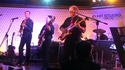 GUITARS ZZ Tokyo 2014 "Mountains of the Moon" (Bennett)