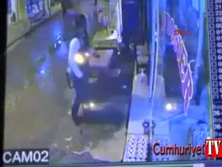 İnsanlık yaptı, cep telefonundan oldu