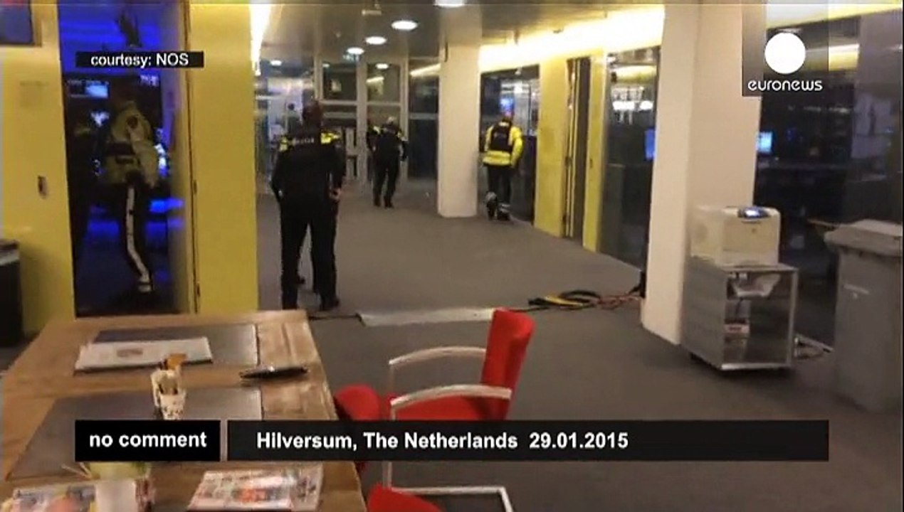 Teenager with fake gun attacks Dutch broadcaster NOS