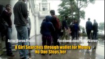 Female Thief VS Male Thief In Public