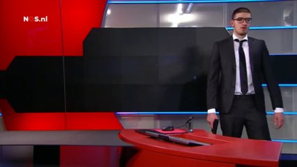Un homme armé interrompt le JT néerlandais en direct