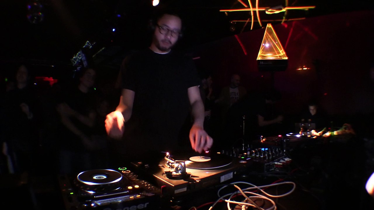 D.K. Boiler Room Paris DJ Set video Dailymotion