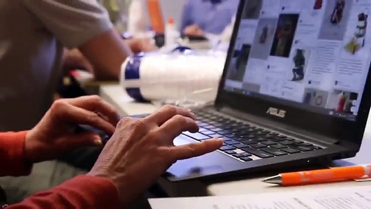[ LA Makerspace ] Librarian Training Robotics