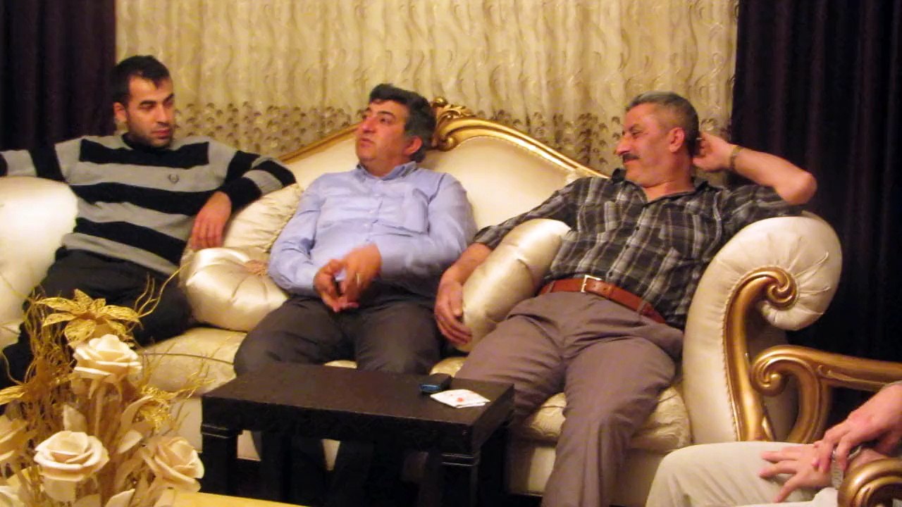 Kadir Bekin'in Şeni Güvenç'i Korkutması