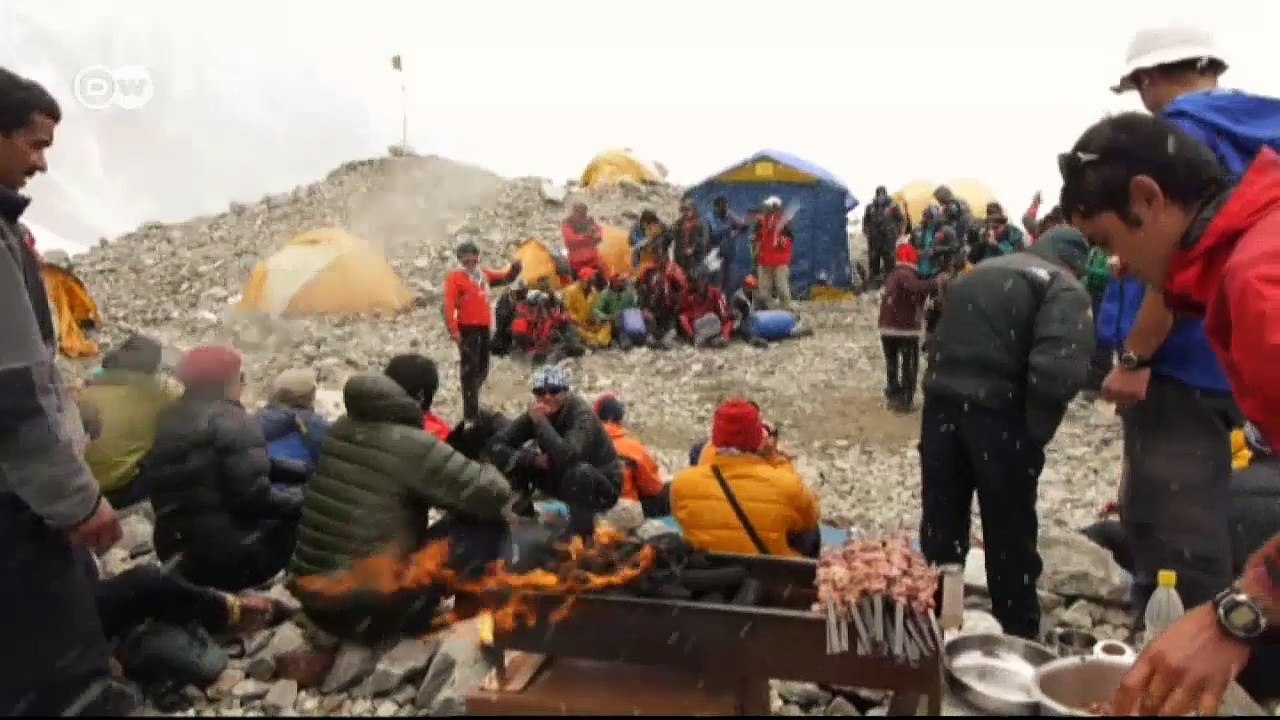 Die Bergsteigerin | Euromaxx - Gipfelstürmer