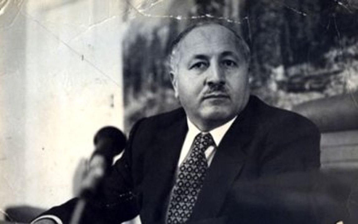 Erbakan, Canlı Yayında 3 İsme Siyaset Dersi Ver...