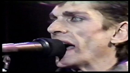 FEDERICO MOURA - JUEGOS INCOMPLETOS