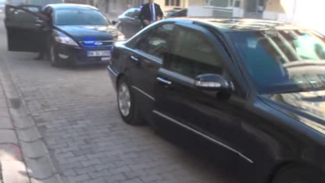 Emine Erdoğan'dan, Şehit Ailesi ve Huzurevine Ziyaret