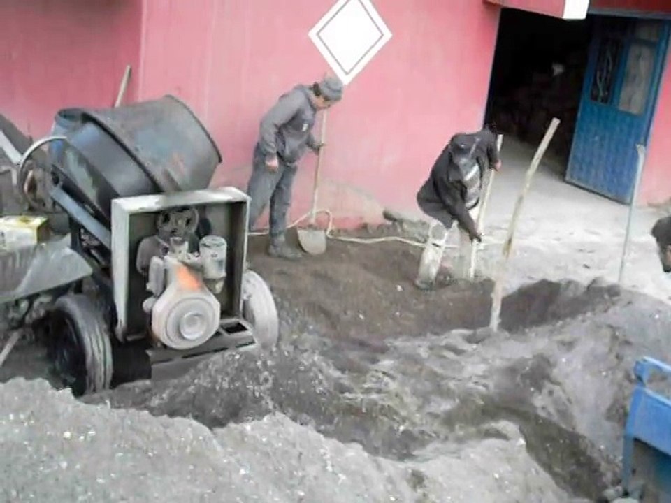 30.01.2015. Asker Mustafa ev önü beton (9)