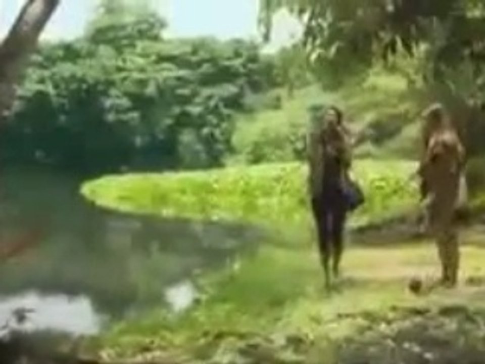 crocodile kills women