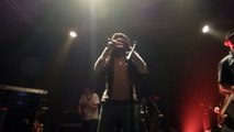 omar perry backed by dub akom et Guillaume Stepper Briard Love inna me heart (live)