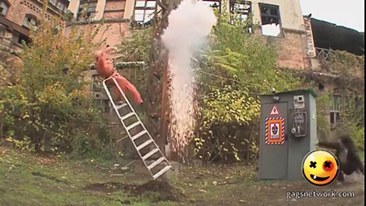 aa ta masa bachea vechara dekho.. ha ha