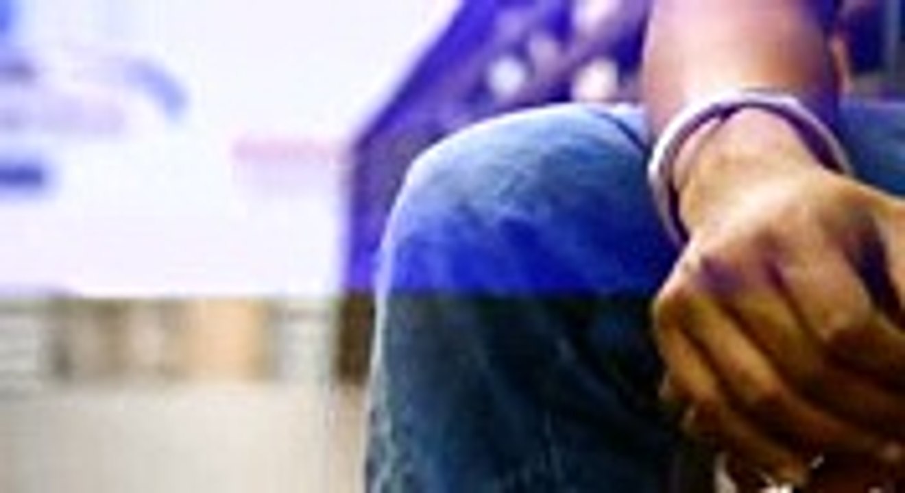 Gooliyan - Yo Yo Honey Singh & Diljit Roshan (International Villager)